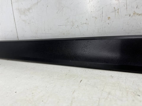 Listwa Nissan X-Trail 3 III T32 13-21r. lewa przednia dolna nakładka drzwi lewy przód 80877-4ce0a Listwa Nissan X-Trail 3 III T32 13-21r. lewa przednia dolna nakładka drzwi lewy przód 80877-4ce0a