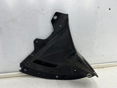 Nadkole Mazda CX-30 CX30 19r.- prawy przedni trójkąt pod zderzak osłona prawy przód dgh956133 dgh956134 Nadkole Mazda CX-30 CX30 19r.- prawy przedni trójkąt pod zderzak osłona prawy przód dgh956133 dgh956134