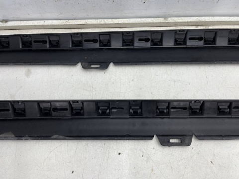 Nakładka progu Vw Golf 6 VI GTI GTD 3Drzwi 08-12r. prawa lewa listwa próg zewnętrzny KOMPLET 5k0853856b 5k0853855b Nakładka progu Vw Golf 6 VI GTI GTD 3Drzwi 08-12r. prawa lewa listwa próg zewnętrzny KOMPLET 5k0853856b 5k0853855b