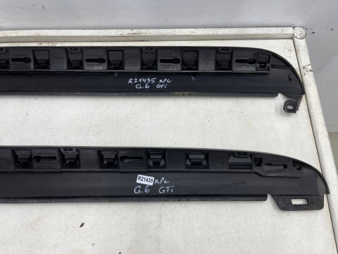 Nakładka progu Vw Golf 6 VI GTI GTD 3Drzwi 08-12r. prawa lewa listwa próg zewnętrzny KOMPLET 5k0853856b 5k0853855b Nakładka progu Vw Golf 6 VI GTI GTD 3Drzwi 08-12r. prawa lewa listwa próg zewnętrzny KOMPLET 5k0853856b 5k0853855b