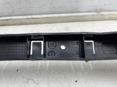 Ślizg Fiat Tipo sedan 15r.- NOWE lewe tylne mocowanie zderzaka wspornik uchwyt lewy tył 52080635 Ślizg Fiat Tipo sedan 15r.- NOWE lewe tylne mocowanie zderzaka wspornik uchwyt lewy tył 52080635