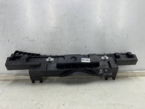 Ślizg Renault Scenic 4 IV 16-22r. mocowanie listwy progu prawego wspornik uchwyt prawy przód część tylna 764a88097r