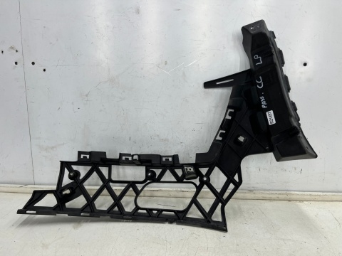 Ślizg VW Passat CC R-LINE lift 11-16r. lewe przednie mocowanie uchwyt zderzaka lewy przód 3c8807177a Ślizg VW Passat CC R-LINE lift 11-16r. lewe przednie mocowanie uchwyt zderzaka lewy przód 3c8807177a