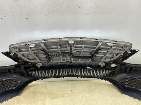 Zderzak przedni Mercedes W205 C-Klasa Elegance 14-18r. Przedlift przód 6XPDC A2058850525 Zderzak przedni Mercedes W205 C-Klasa Elegance 14-18r. Przedlift przód 6XPDC A2058850525
