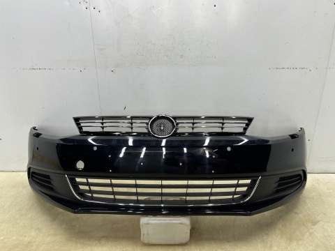 Zderzak przedni VW Jetta 6 VI 10-14r. Przedlift przód 4XPDC 5C6807221B Zderzak przedni VW Jetta 6 VI 10-14r. Przedlift przód 4XPDC 5C6807221B