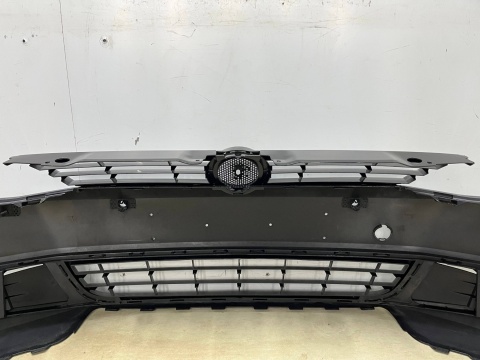 Zderzak przedni VW Jetta 6 VI 10-14r. Przedlift przód 4XPDC 5C6807221B Zderzak przedni VW Jetta 6 VI 10-14r. Przedlift przód 4XPDC 5C6807221B