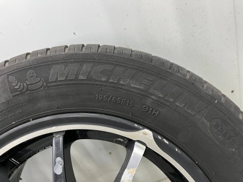 Felga VW Volkswagen Skoda Seat Audi 15 cali 6,5jx15 ET48 5x112 felgi aluminiowe koła z oponami letnimi 195/65/15 Michelin Felga VW Volkswagen Skoda Seat Audi 15 cali 6,5jx15 ET48 5x112 felgi aluminiowe koła z oponami letnimi 195/65/15 Michelin