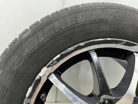 Felga VW Volkswagen Skoda Seat Audi 15 cali 6,5jx15 ET48 5x112 felgi aluminiowe koła z oponami letnimi 195/65/15 Michelin Felga VW Volkswagen Skoda Seat Audi 15 cali 6,5jx15 ET48 5x112 felgi aluminiowe koła z oponami letnimi 195/65/15 Michelin
