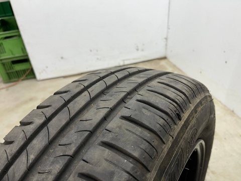 Felga VW Volkswagen Skoda Seat Audi 15 cali 6,5jx15 ET48 5x112 felgi aluminiowe koła z oponami letnimi 195/65/15 Michelin Felga VW Volkswagen Skoda Seat Audi 15 cali 6,5jx15 ET48 5x112 felgi aluminiowe koła z oponami letnimi 195/65/15 Michelin
