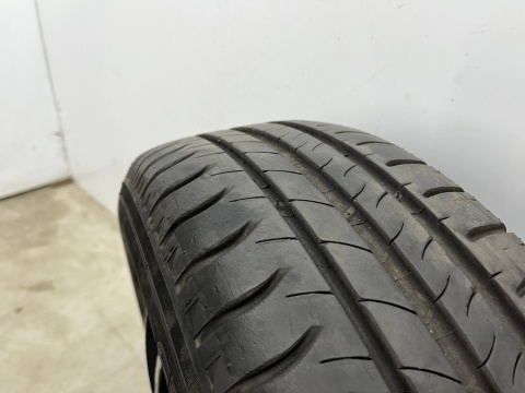 Felga VW Volkswagen Skoda Seat Audi 15 cali 6,5jx15 ET48 5x112 felgi aluminiowe koła z oponami letnimi 195/65/15 Michelin Felga VW Volkswagen Skoda Seat Audi 15 cali 6,5jx15 ET48 5x112 felgi aluminiowe koła z oponami letnimi 195/65/15 Michelin