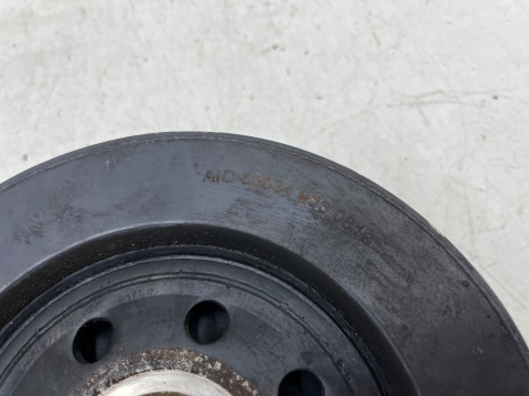 Koło pasowe BMW E60 E61 E63 E64 E65 E66 X5 E70 X6 E71 X3 E83 E90 E92 03-10r. 2.5d 3.0d M57 koło pasowe wału korbowego