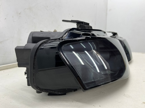 Lampa reflektor Audi A4 B8 07-11r. LEWA PRAWA przednia kompletna BI Xenon BiXsenon nieskrętny Europa oryginal Tuning KOMPLET Lampa reflektor Audi A4 B8 07-11r. LEWA PRAWA przednia kompletna BI Xenon BiXsenon nieskrętny Europa oryginal Tuning KOMPLET