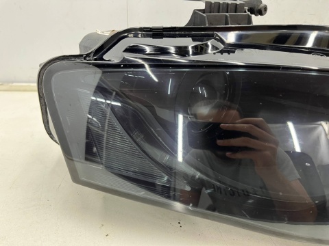 Lampa reflektor Audi A4 B8 07-11r. LEWA PRAWA przednia kompletna BI Xenon BiXsenon nieskrętny Europa oryginal Tuning KOMPLET Lampa reflektor Audi A4 B8 07-11r. LEWA PRAWA przednia kompletna BI Xenon BiXsenon nieskrętny Europa oryginal Tuning KOMPLET