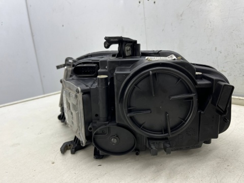 Lampa reflektor Audi A4 B8 07-11r. LEWA PRAWA przednia kompletna BI Xenon BiXsenon nieskrętny Europa oryginal Tuning KOMPLET Lampa reflektor Audi A4 B8 07-11r. LEWA PRAWA przednia kompletna BI Xenon BiXsenon nieskrętny Europa oryginal Tuning KOMPLET