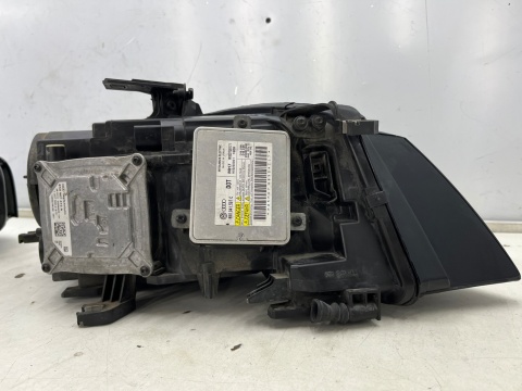 Lampa reflektor Audi A4 B8 07-11r. LEWA PRAWA przednia kompletna BI Xenon BiXsenon nieskrętny Europa oryginal Tuning KOMPLET Lampa reflektor Audi A4 B8 07-11r. LEWA PRAWA przednia kompletna BI Xenon BiXsenon nieskrętny Europa oryginal Tuning KOMPLET