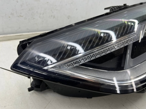 Lampa reflektor Audi A4 B9 8w lift 19-24r. LEWA przednia FULL LED oryginalna lewy przód 8w0941011 Lampa reflektor Audi A4 B9 8w lift 19-24r. LEWA przednia FULL LED oryginalna lewy przód 8w0941011