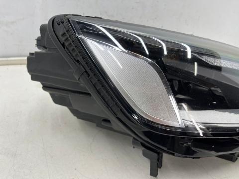 Lampa reflektor Audi A4 B9 8w lift 19-24r. PRAWA przednia FULL LED oryginalna EUROPA prawy przód 8w0941012 Lampa reflektor Audi A4 B9 8w lift 19-24r. PRAWA przednia FULL LED oryginalna EUROPA prawy przód 8w0941012
