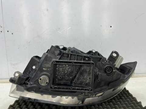 Lampa reflektor BMW 1 E81 W82 E87 E88 LIFT 09-13r. prawa przednia zwykła H7 ORYGINALNA prawy przód EUROPA 7249650