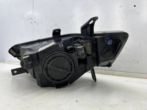 Lampa reflektor Mitsubishi Colt 6 VI Z30 LIFT 08-12r. PRAWA przednia ORYGINALNA prawy przód EUROPA 8301b180 Lampa reflektor Mitsubishi Colt 6 VI Z30 LIFT 08-12r. PRAWA przednia ORYGINALNA prawy przód EUROPA 8301b180