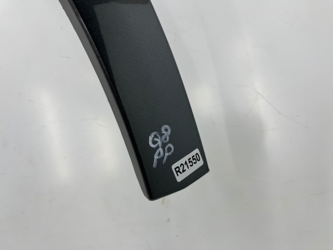 Listwa Audi Q8 4mn 18r.- PRAWY przedni rant nadkola błotnika nakładka prawy przód 4m853718b Listwa Audi Q8 4mn 18r.- PRAWY przedni rant nadkola błotnika nakładka prawy przód 4m853718b