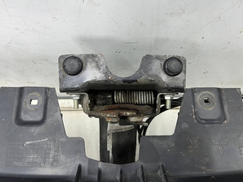 Pas przedni Mitsubishi Colt 6 VI Z30 LIFT 08-12r. wzmocnienie górne zamek maski 6400c123 Pas przedni Mitsubishi Colt 6 VI Z30 LIFT 08-12r. wzmocnienie górne zamek maski 6400c123