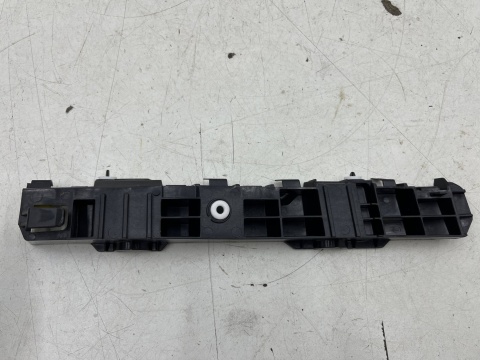 Ślizg Opel Corsa E 14-19r. NOWE prawe tylne mocowanie zderzaka wspornik prawy tył 39002835 475498858 Ślizg Opel Corsa E 14-19r. NOWE prawe tylne mocowanie zderzaka wspornik prawy tył 39002835 475498858
