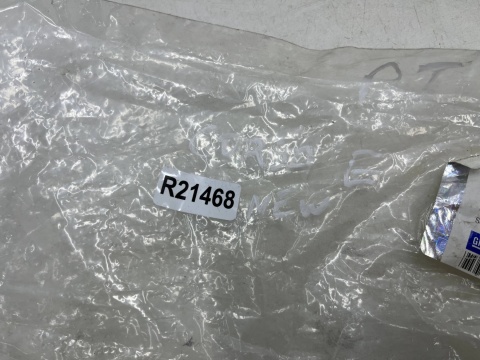 Ślizg Opel Corsa E 14-19r. NOWE prawe tylne mocowanie zderzaka wspornik prawy tył 39002835 475498858 Ślizg Opel Corsa E 14-19r. NOWE prawe tylne mocowanie zderzaka wspornik prawy tył 39002835 475498858