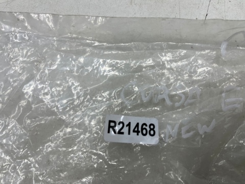Ślizg Opel Corsa E 14-19r. NOWE prawe tylne mocowanie zderzaka wspornik prawy tył 39002835 475498858 Ślizg Opel Corsa E 14-19r. NOWE prawe tylne mocowanie zderzaka wspornik prawy tył 39002835 475498858