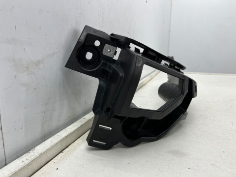 Ślizg Porsche Panamera II 971 16-23r. prawe tylne mocowanie wspornik uchwyt zderzaka prawy tył 974807126 Ślizg Porsche Panamera II 971 16-23r. prawe tylne mocowanie wspornik uchwyt zderzaka prawy tył 974807126