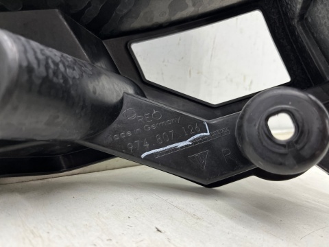 Ślizg Porsche Panamera II 971 16-23r. prawe tylne mocowanie wspornik uchwyt zderzaka prawy tył 974807126 Ślizg Porsche Panamera II 971 16-23r. prawe tylne mocowanie wspornik uchwyt zderzaka prawy tył 974807126