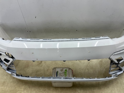 Zderzak przedni VW Tiguan R-Line 2 II 16-20r. Przedlift przód PDC 5NA807221B Zderzak przedni VW Tiguan R-Line 2 II 16-20r. Przedlift przód PDC 5NA807221B