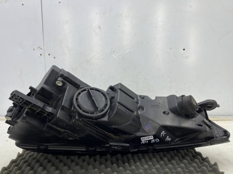 Lampa reflektor Audi A4 B9 8w 15-19r. PRAWA przednia XENON KSENON + LED oryginalna EUROPA prawy przód 8w0941006 Lampa reflektor Audi A4 B9 8w 15-19r. PRAWA przednia XENON KSENON + LED oryginalna EUROPA prawy przód 8w0941006