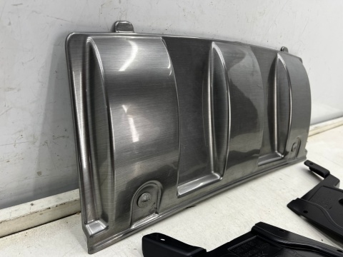 Listwa zderzaka VW Tiguan MS-Design X-Road 1 I 07-16r. nakładka tylna dolna spoiler 5N007161196DRTD Listwa zderzaka VW Tiguan MS-Design X-Road 1 I 07-16r. nakładka tylna dolna spoiler 5N007161196DRTD