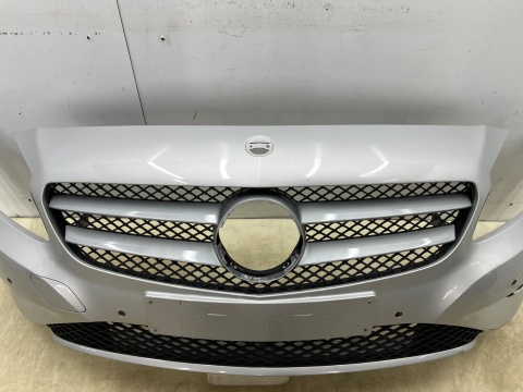 Zderzak przedni Mercedes W176 A-Klasa 12-15r. Przedlift przód 6XPDC spryski A1768850025