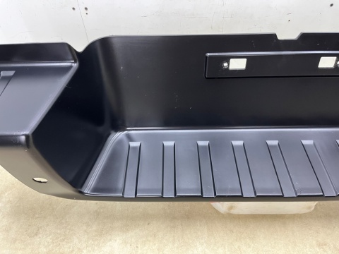 Zderzak tylny Isuzu D-Max D Max Mazda BT-50 BT 50 III 3 20r.- nakładka zderzaka 8983938280 Zderzak tylny Isuzu D-Max D Max Mazda BT-50 BT 50 III 3 20r.- nakładka zderzaka 8983938280