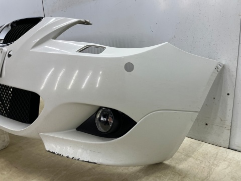 Zderzak przedni BMW 5 E60 E61 M-Pakiet 03-10r. przód 4XPDC spryski 7896582