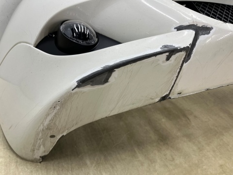 Zderzak przedni BMW 5 E60 E61 M-Pakiet 03-10r. przód 4XPDC spryski 7896582