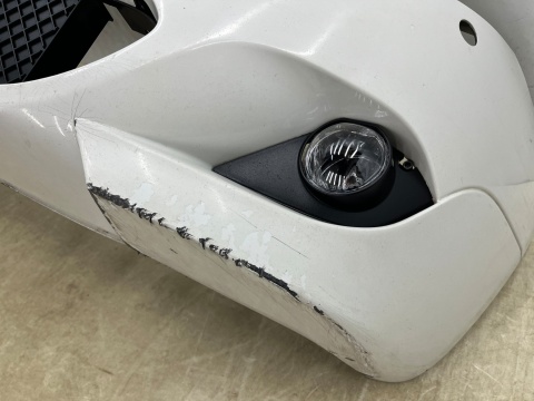 Zderzak przedni BMW 5 E60 E61 M-Pakiet 03-10r. przód 4XPDC spryski 7896582