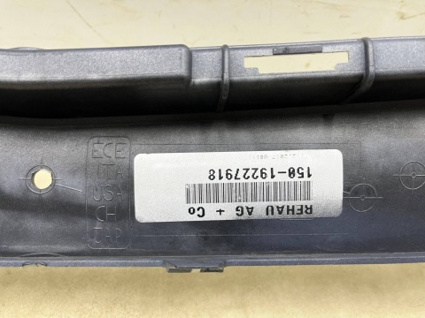 Zderzak przedni Mercedes W213 S213 E-klasa T-Modell 16-20r. Przedlift przód 6XPDC A2138850038 Zderzak przedni Mercedes W213 S213 E-klasa T-Modell 16-20r. Przedlift przód 6XPDC A2138850038