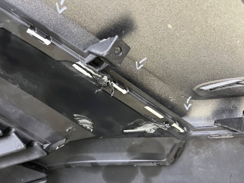 Zderzak przedni Opel Crossland X 20-24r. Lift przód 4XPDC 39172211 Zderzak przedni Opel Crossland X 20-24r. Lift przód 4XPDC 39172211