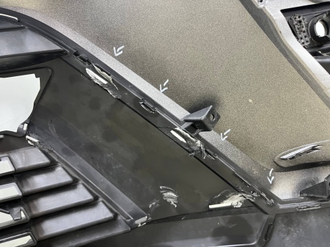 Zderzak przedni Opel Crossland X 20-24r. Lift przód 4XPDC 39172211 Zderzak przedni Opel Crossland X 20-24r. Lift przód 4XPDC 39172211