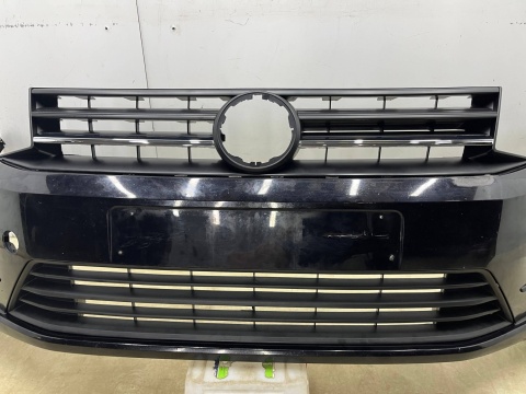 Zderzak przedni VW Caddy 3 III 15-20r. Lift przód 2K5807221K Zderzak przedni VW Caddy 3 III 15-20r. Lift przód 2K5807221K