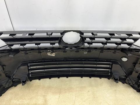 Zderzak przedni VW Caddy 3 III 15-20r. Lift przód 2K5807221K Zderzak przedni VW Caddy 3 III 15-20r. Lift przód 2K5807221K