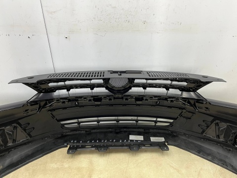 Zderzak przedni VW Tiguan 1 I 11-16r. Lift przód 6XPDC spryski 5N0807221K Zderzak przedni VW Tiguan 1 I 11-16r. Lift przód 6XPDC spryski 5N0807221K