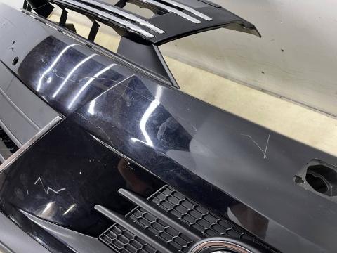 Zderzak przedni VW Tiguan 1 I 11-16r. Lift przód 6XPDC spryski 5N0807221K Zderzak przedni VW Tiguan 1 I 11-16r. Lift przód 6XPDC spryski 5N0807221K