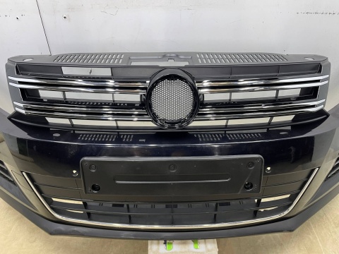 Zderzak przedni VW Tiguan 1 I 11-16r. Lift przód 6XPDC spryski 5N0807221K Zderzak przedni VW Tiguan 1 I 11-16r. Lift przód 6XPDC spryski 5N0807221K