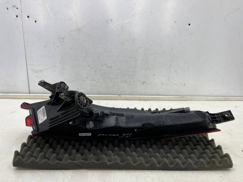 Lampa Porsche Panamera II 971 16-20r. PRAWA tylna w błotnik ORYGINALNA prawy tył Europa 971945092b Lampa Porsche Panamera II 971 16-20r. PRAWA tylna w błotnik ORYGINALNA prawy tył Europa 971945092b