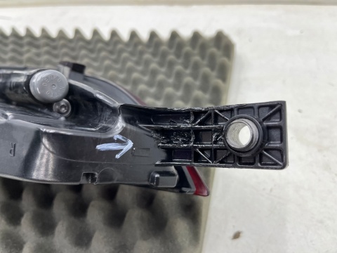 Lampa Porsche Panamera II 971 16-20r. PRAWA tylna w błotnik ORYGINALNA prawy tył Europa 971945092b Lampa Porsche Panamera II 971 16-20r. PRAWA tylna w błotnik ORYGINALNA prawy tył Europa 971945092b