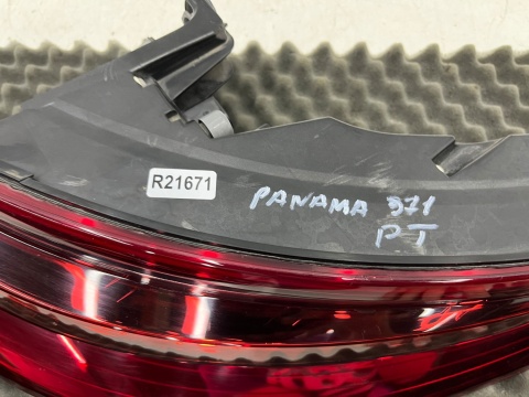 Lampa Porsche Panamera II 971 16-20r. PRAWA tylna w błotnik ORYGINALNA prawy tył Europa 971945092b Lampa Porsche Panamera II 971 16-20r. PRAWA tylna w błotnik ORYGINALNA prawy tył Europa 971945092b