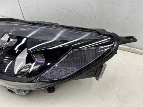 Lampa reflektor Ford Kuga MK3 19-24r. LEWA przednia LED Europa oryginal lewy przód lv4b-13e015-cd Lampa reflektor Ford Kuga MK3 19-24r. LEWA przednia LED Europa oryginal lewy przód lv4b-13e015-cd